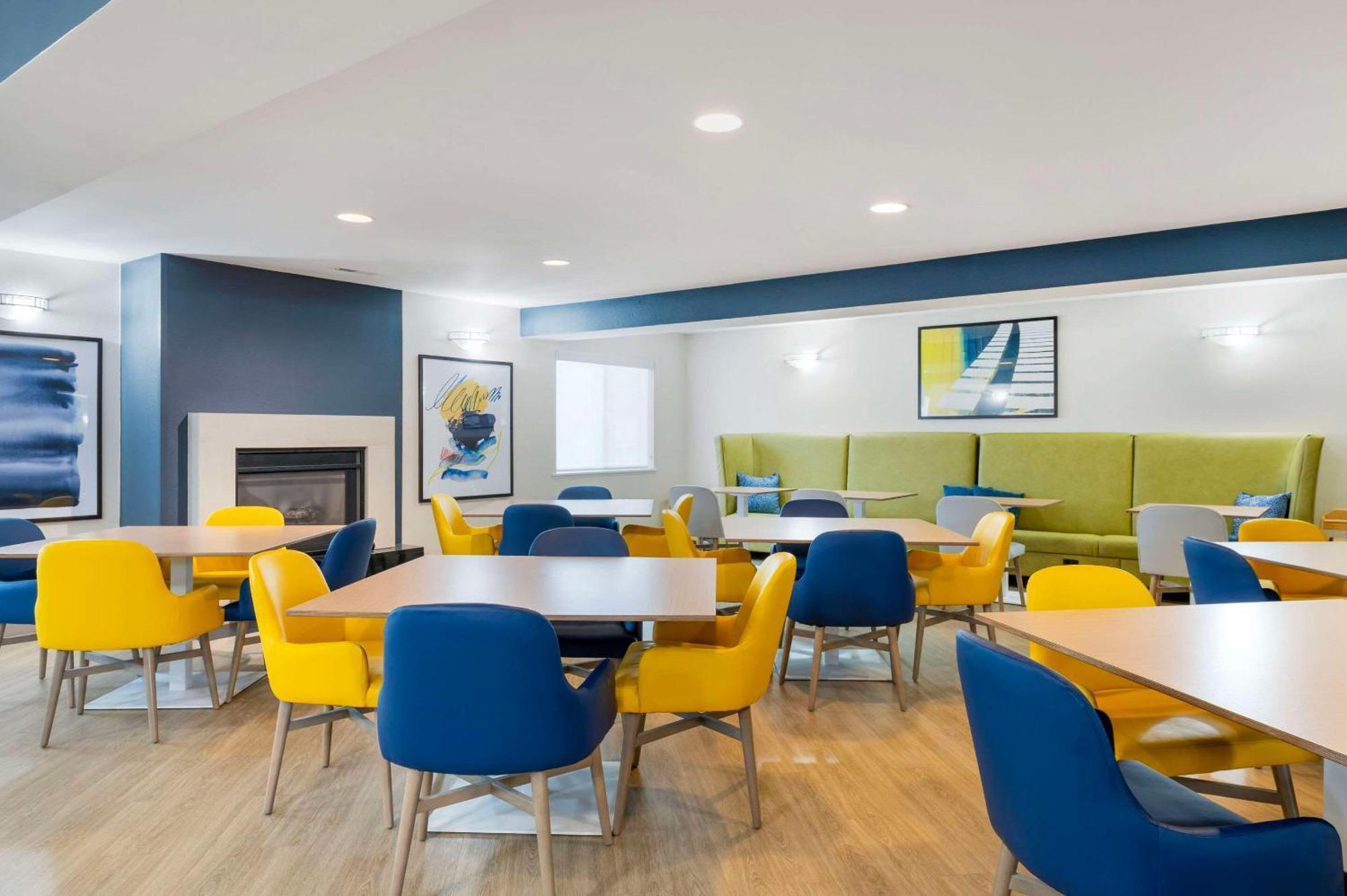 Comfort Inn Edinburgh - Columbus Esterno foto