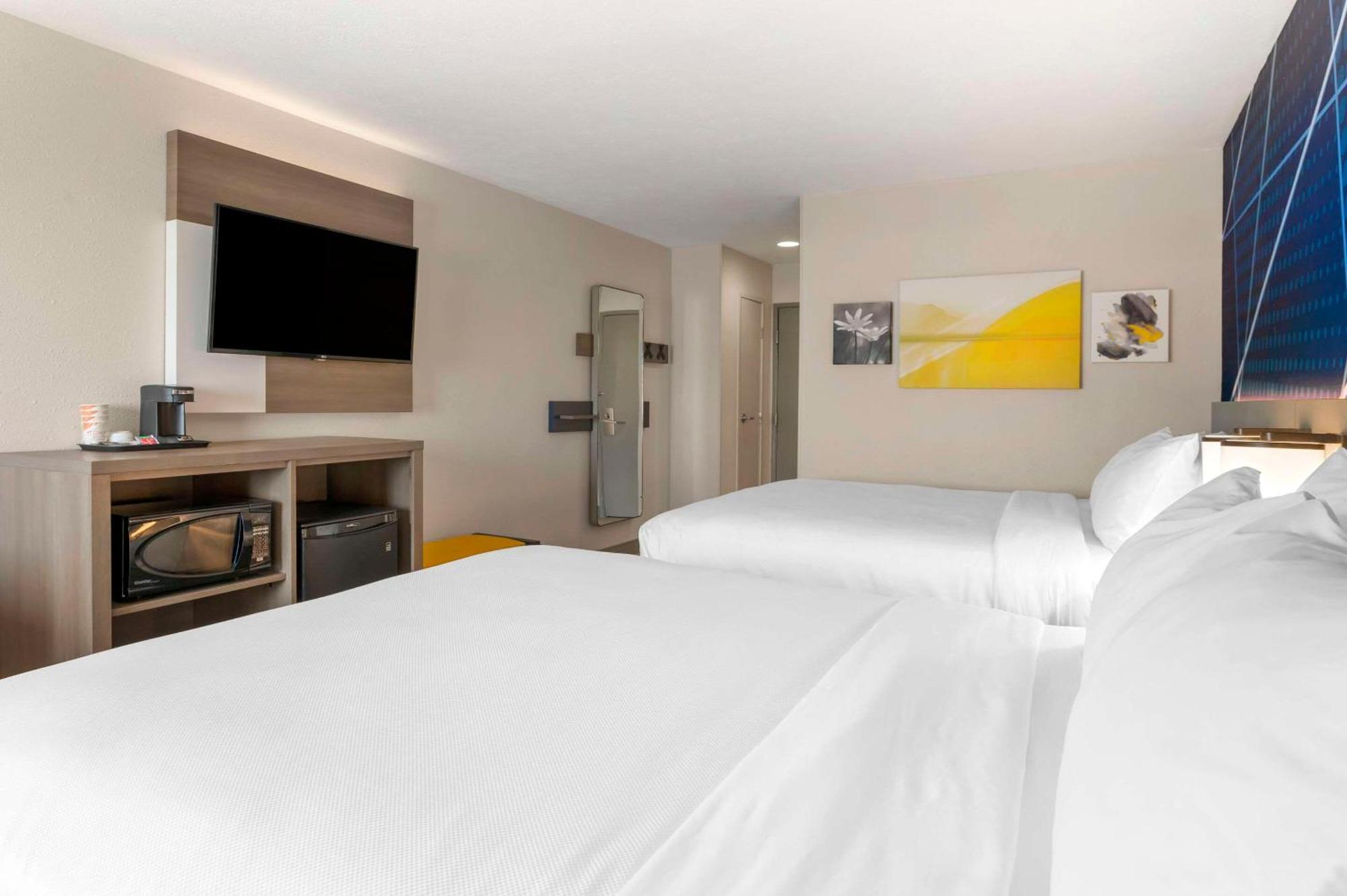 Comfort Inn Edinburgh - Columbus Esterno foto
